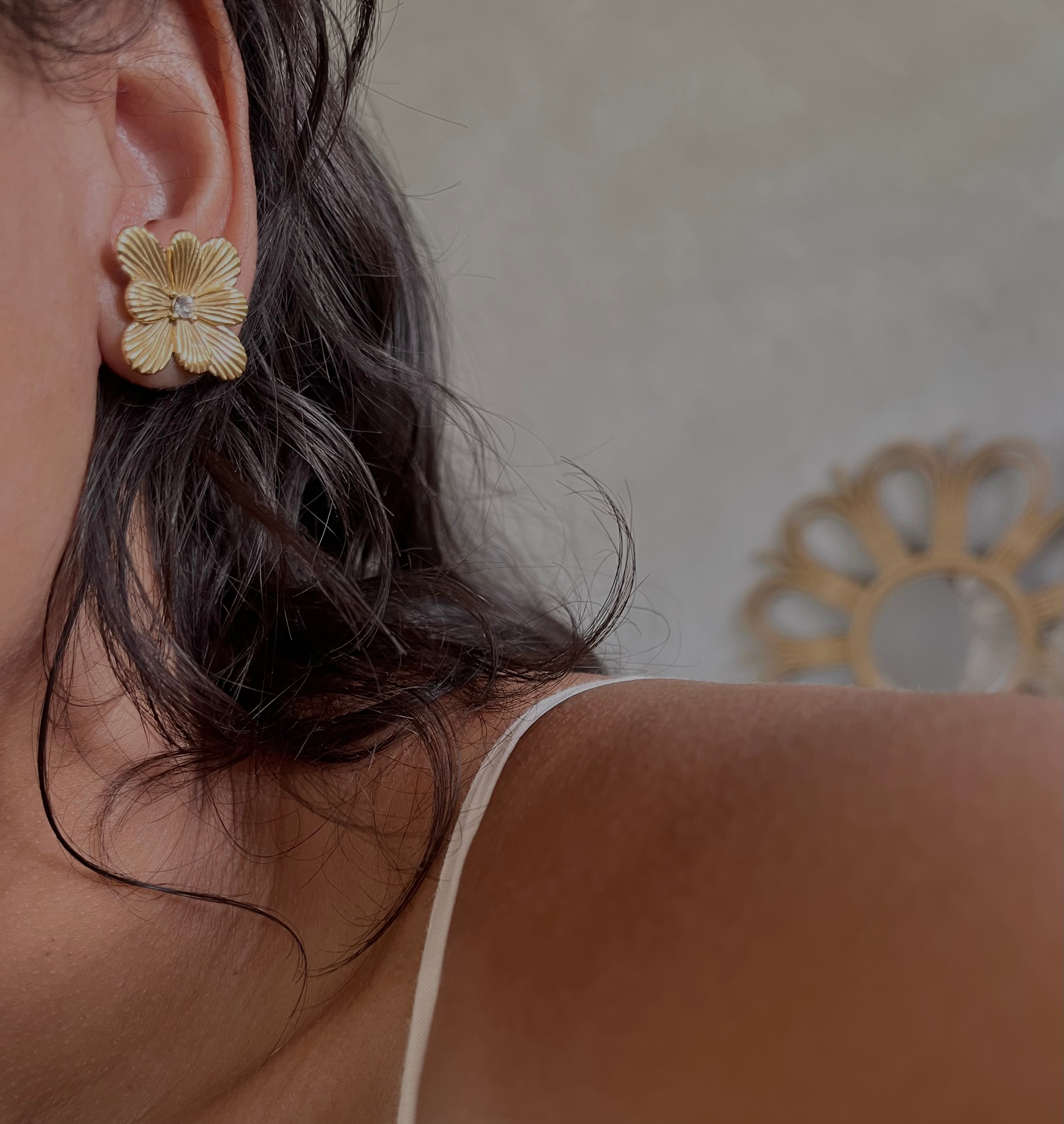 Leonora Flower Earrings