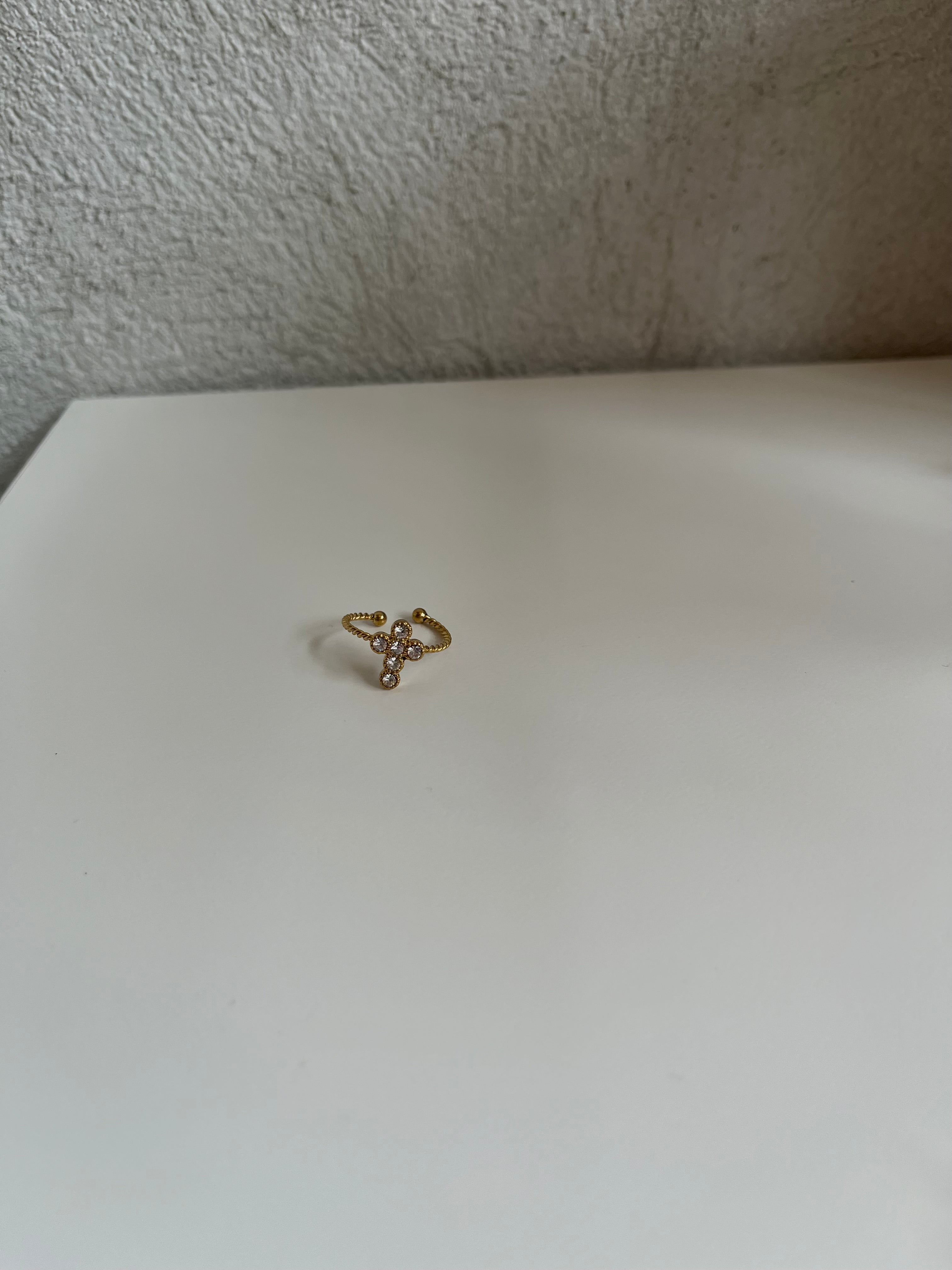 Cross Ring