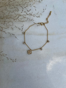 Anne Flower bracelet